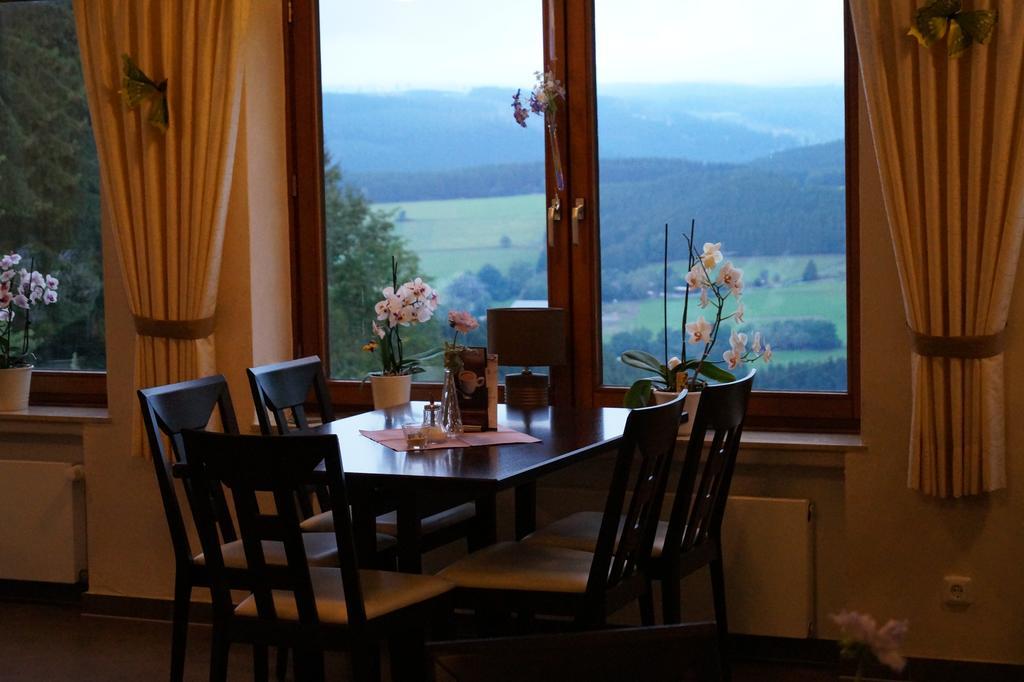 Landgasthof Restaurant Laibach バート・ベルレブルク エクステリア 写真